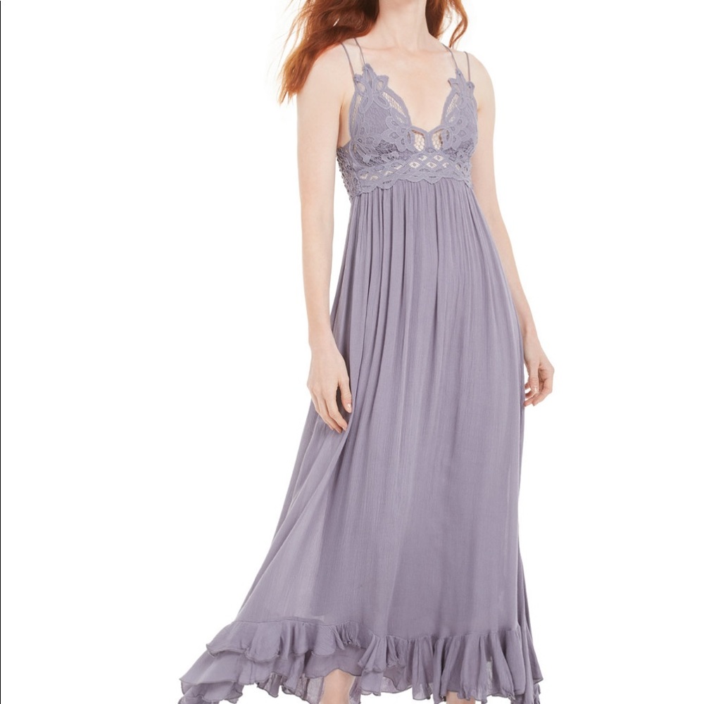 Free people - Picture 1 of 6